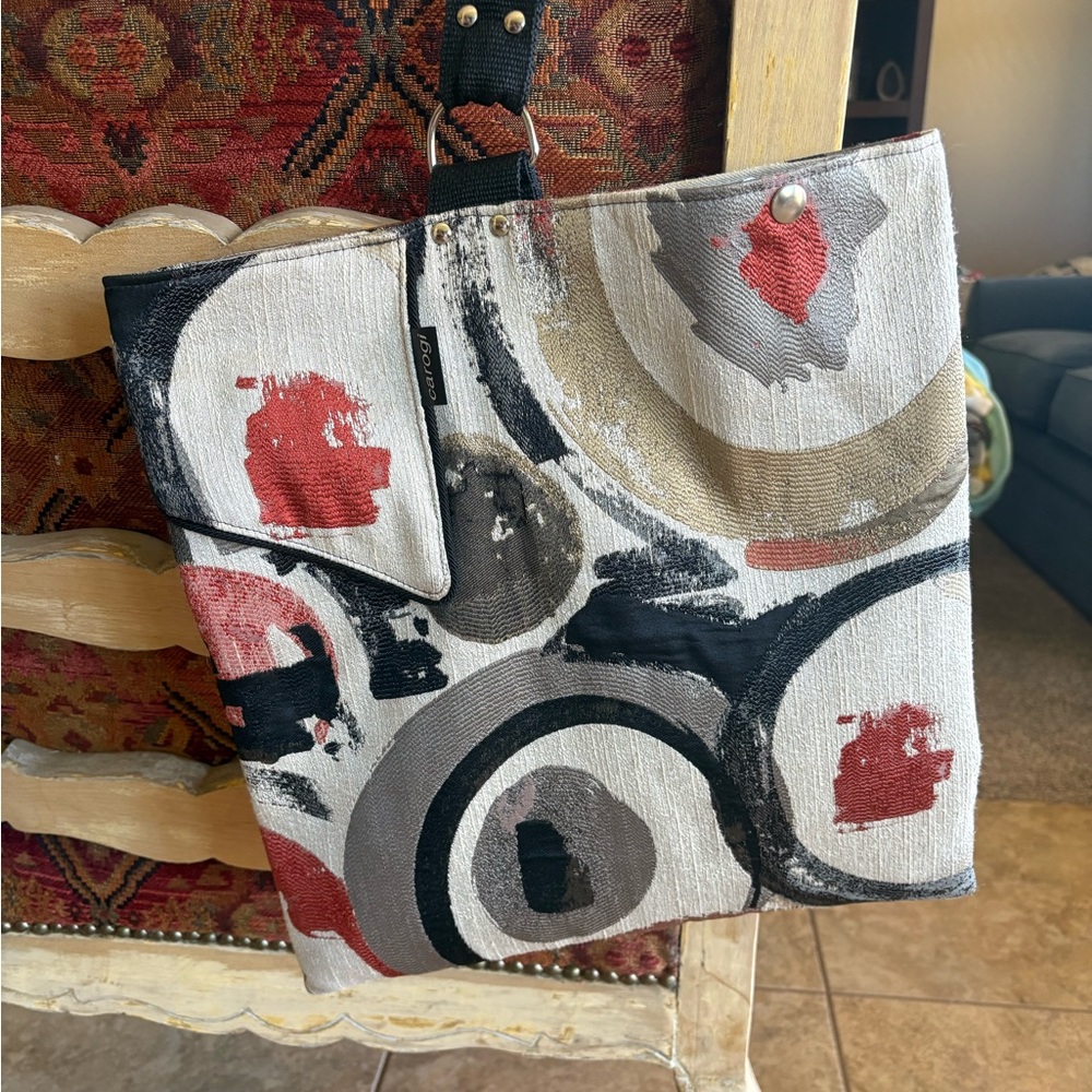 NEW Versatile Designer Caroni Convertible Abstract Patterned Purse/Bag